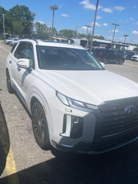 Hyper White 2023 Hyundai PALISADE Calligraphy