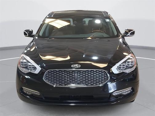2017 Kia K900 Luxury 5.0L