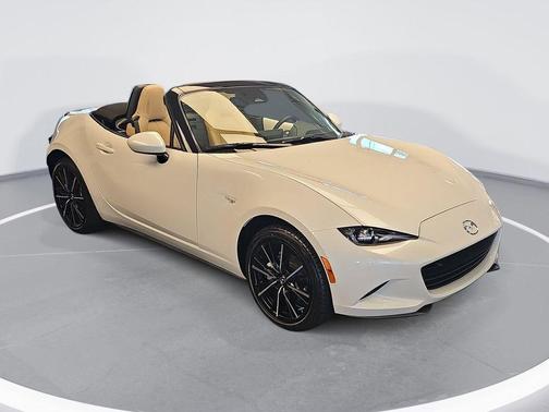Snowflake White Pearl Mica 2026 Mazda MX-5 Miata Grand Touring