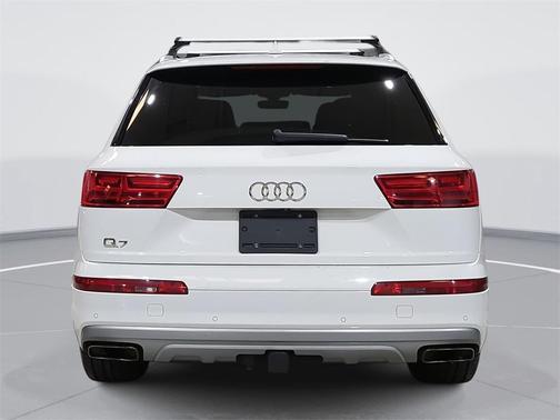 2019 Audi Q7 55 Premium Plus