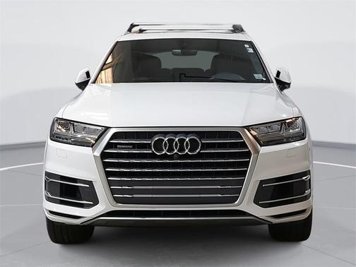 2019 Audi Q7 55 Premium Plus