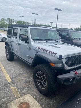 Silver Zynith Clearcoat 2024 Jeep Wrangler Rubicon