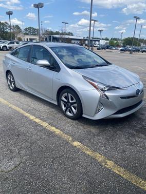 2016 Toyota Prius Three