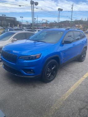 2023 Jeep Cherokee Altitude