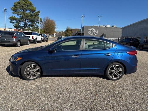 2017 Hyundai ELANTRA Limited
