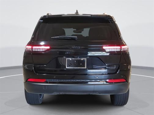 2023 Jeep Grand Cherokee Limited X