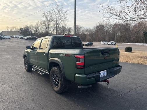 2022 Nissan Frontier PRO-4X