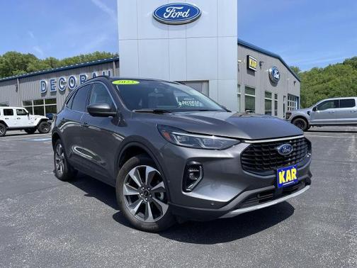 CARBONIZED GRAY METALLIC 2023 Ford Escape PLATINUM
