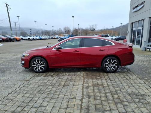 2024 Chevrolet Malibu FWD RS