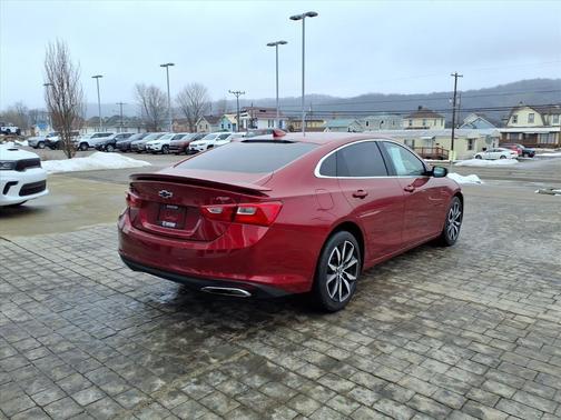 2024 Chevrolet Malibu FWD RS