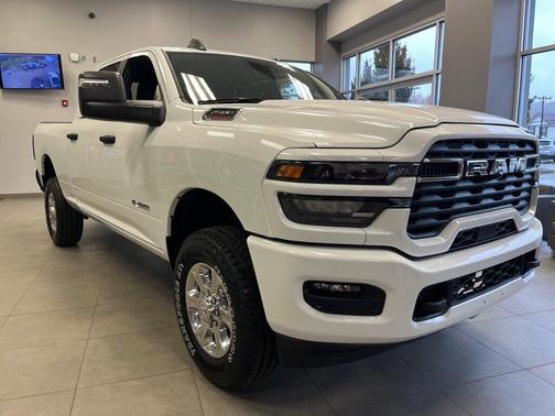 2026 RAM 2500 Big Horn Crew Cab 4x4 6'4' Box