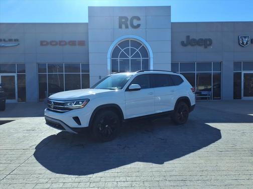 2022 Volkswagen Atlas 3.6L SE w/Technology