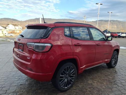 2022 Jeep Compass (RED) Edition 4x4