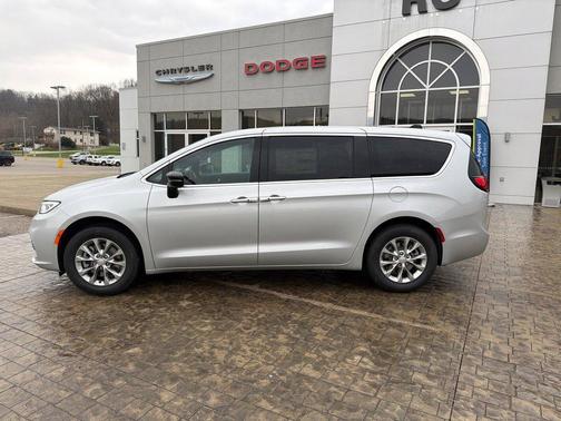 2026 Chrysler Pacifica L