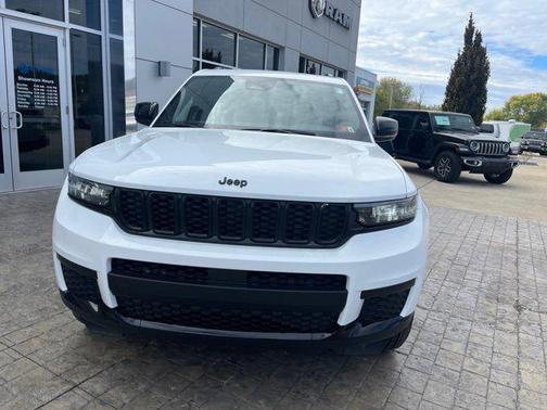2025 Jeep Grand Cherokee L Altitude