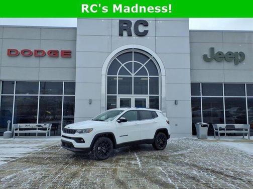 Bright White Clearcoat 2026 Jeep Compass Latitude