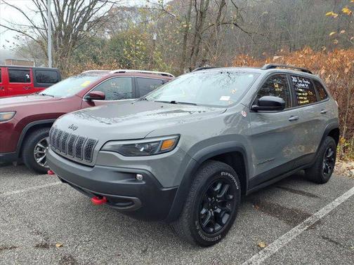 2022 Jeep Cherokee Trailhawk