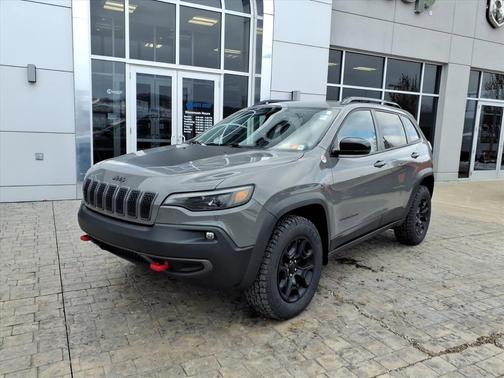 2022 Jeep Cherokee Trailhawk