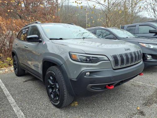 2022 Jeep Cherokee Trailhawk