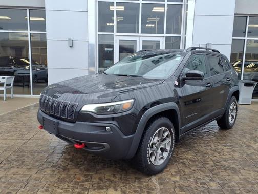 2022 Jeep Cherokee Trailhawk
