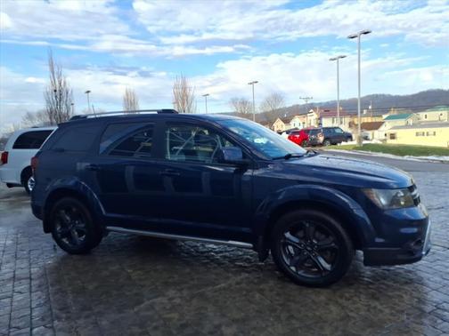 2020 Dodge Journey Crossroad