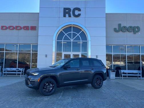 Baltic Gray Metallic Clearcoat 2025 Jeep Grand Cherokee Limited SUV