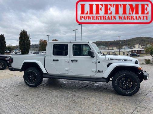 2025 Jeep Gladiator High Tide