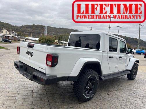 2025 Jeep Gladiator High Tide