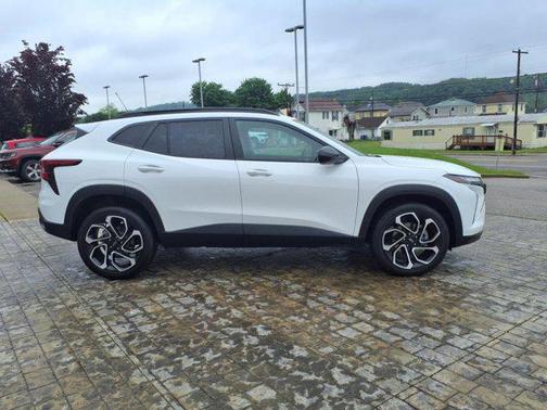 2024 Chevrolet Trax FWD 2RS