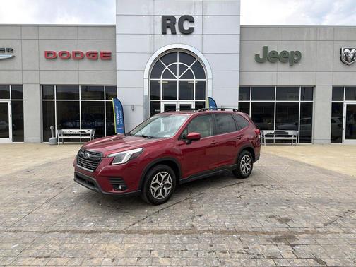 2024 Subaru Forester Premium