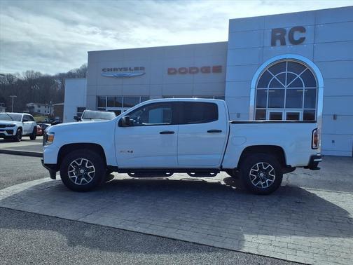 2022 GMC Canyon AT4