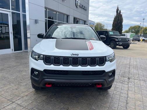 2026 Jeep Compass Trailhawk