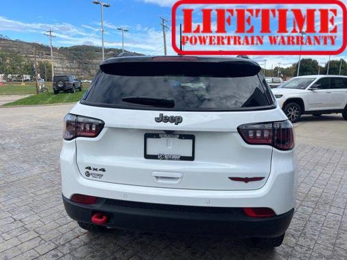 2026 Jeep Compass Trailhawk