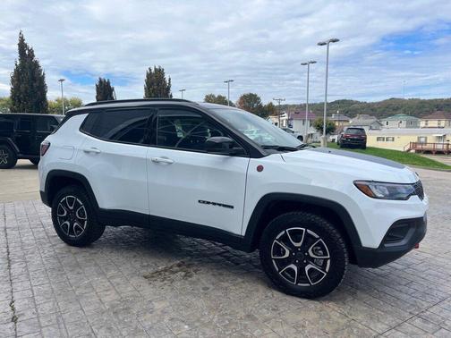 2026 Jeep Compass Trailhawk