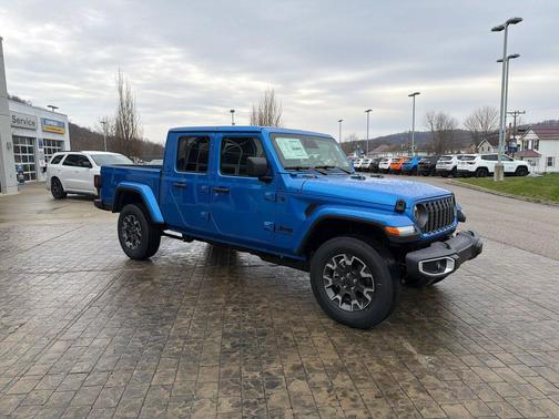 2026 Jeep Gladiator Sahara 4x4