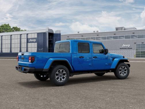 2026 Jeep Gladiator Sahara 4x4