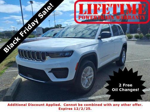 2025 Jeep Grand Cherokee Laredo