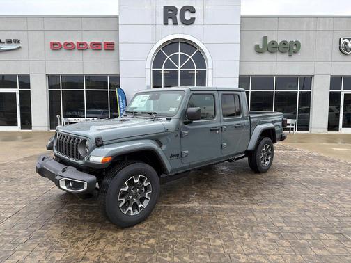 2026 Jeep Gladiator Sahara 4x4