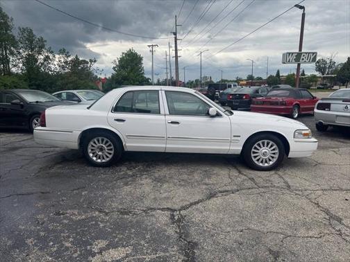 2011 Mercury Grand Marquis LS (Fleet Only)