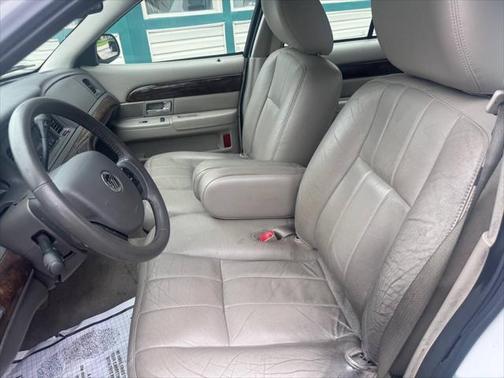 2011 Mercury Grand Marquis LS (Fleet Only)