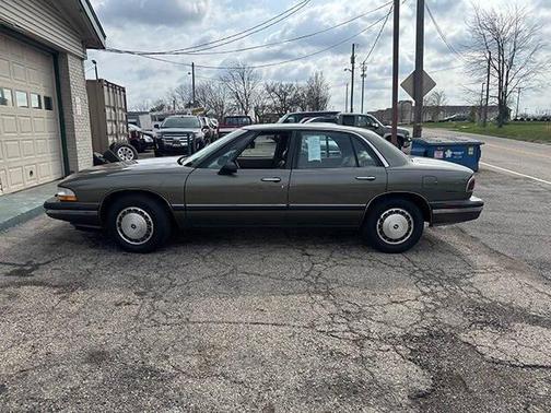 Green 1996 Buick LeSabre Custom 4dr Sedan