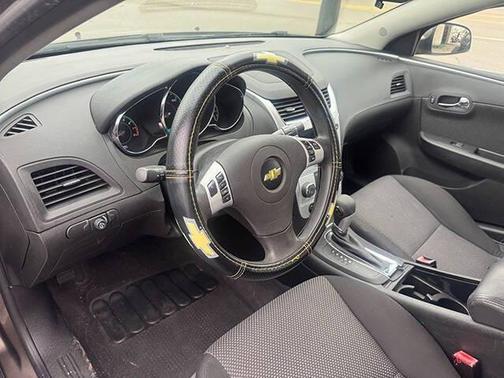 2011 Chevrolet Malibu 1LT