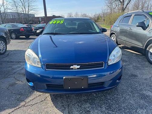 Blue 2006 Chevrolet Monte Carlo LT