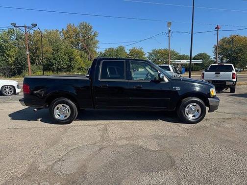 2002 Ford F-150 XLT SuperCrew