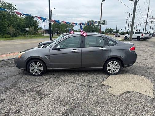 Sterling Gray Metallic 2011 Ford Focus SEL