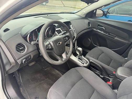 2015 Chevrolet Cruze 1LT