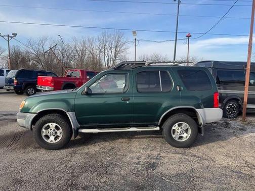 2000 Nissan Xterra XE V6 4dr SUV