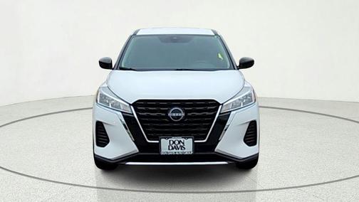 Fresh Powder 2023 Nissan Kicks S