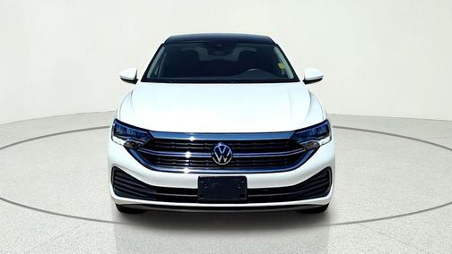 Opal White Pearl Effect 2024 Volkswagen Jetta 1.5T SE