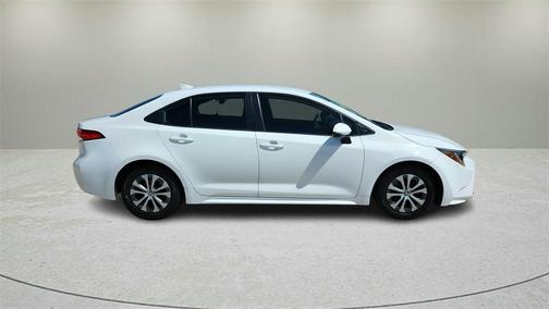 2022 Toyota Corolla Hybrid LE